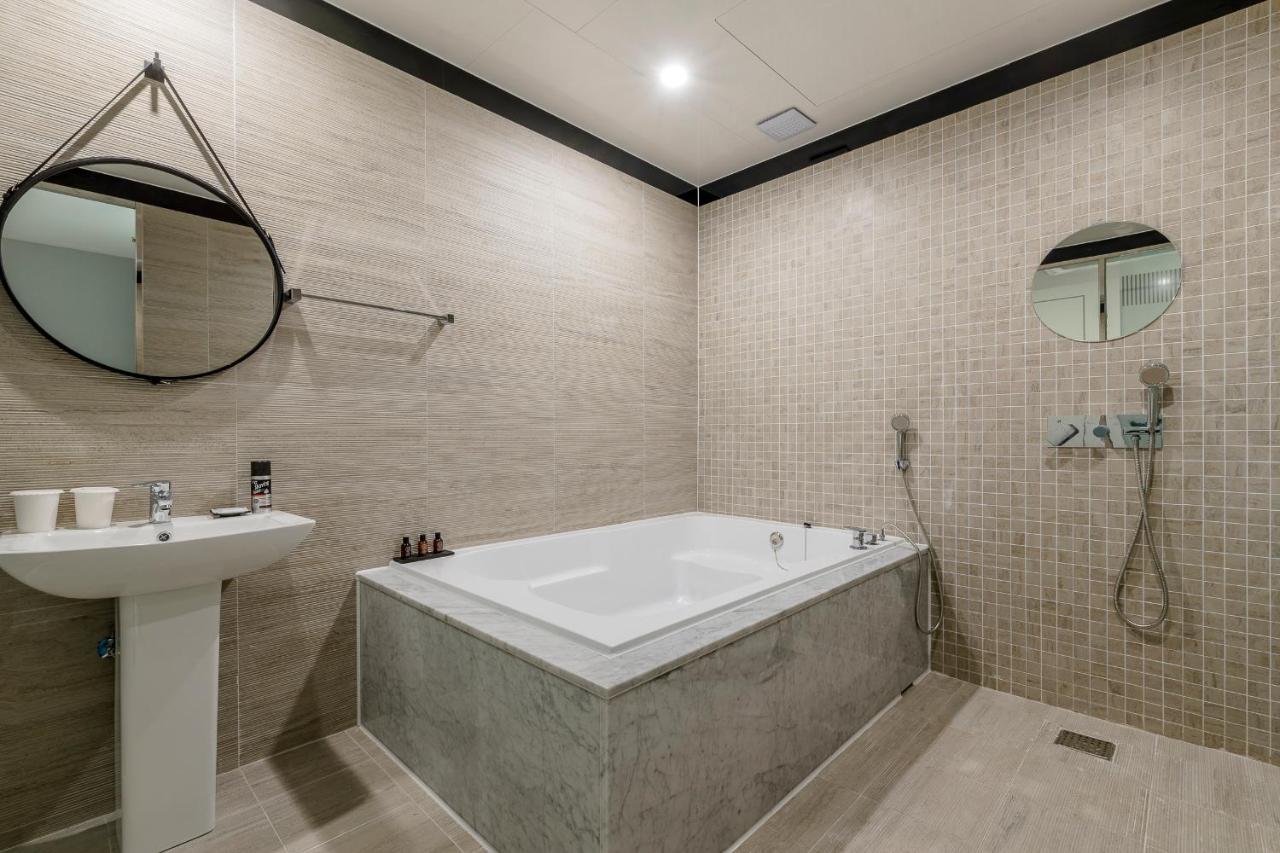 Air Sky Hotel Pusan Zewnętrze zdjęcie